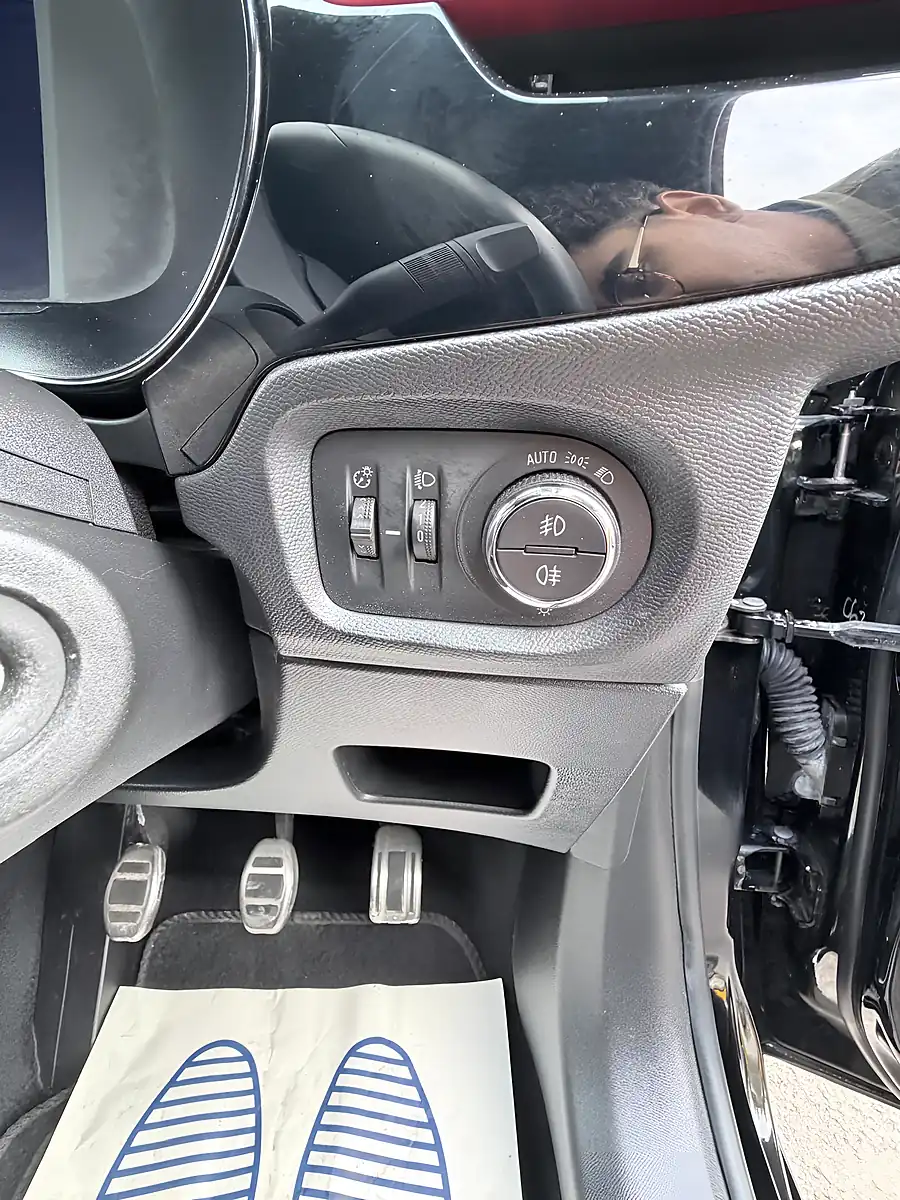 Used 2023 Vauxhall Corsa Gs Black - Interior and Exterior details 9