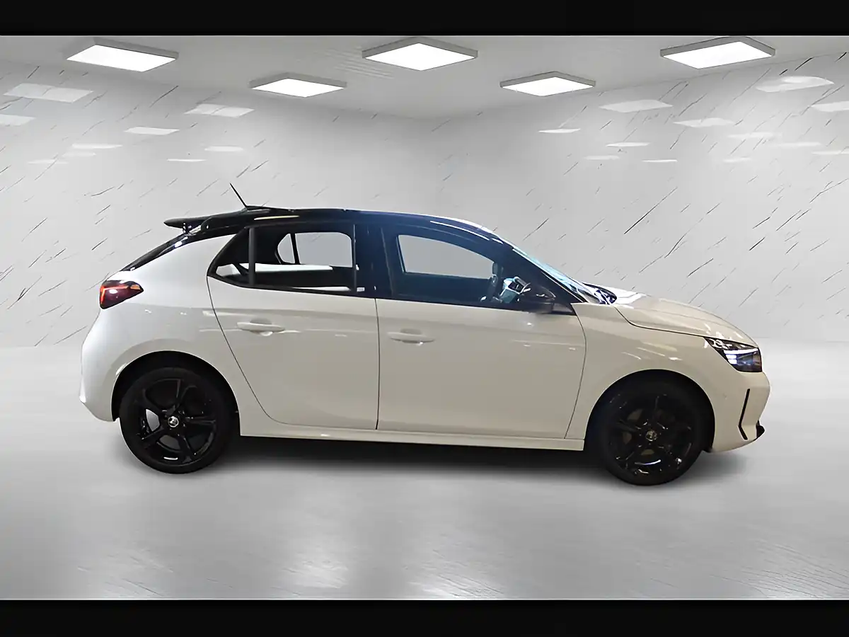 Used 2023 Vauxhall Corsa Gs Hatchback Arctic White - Interior and Exterior details 9