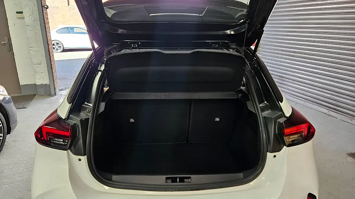 Used 2023 Vauxhall Corsa Gs White - Interior and Exterior details 18