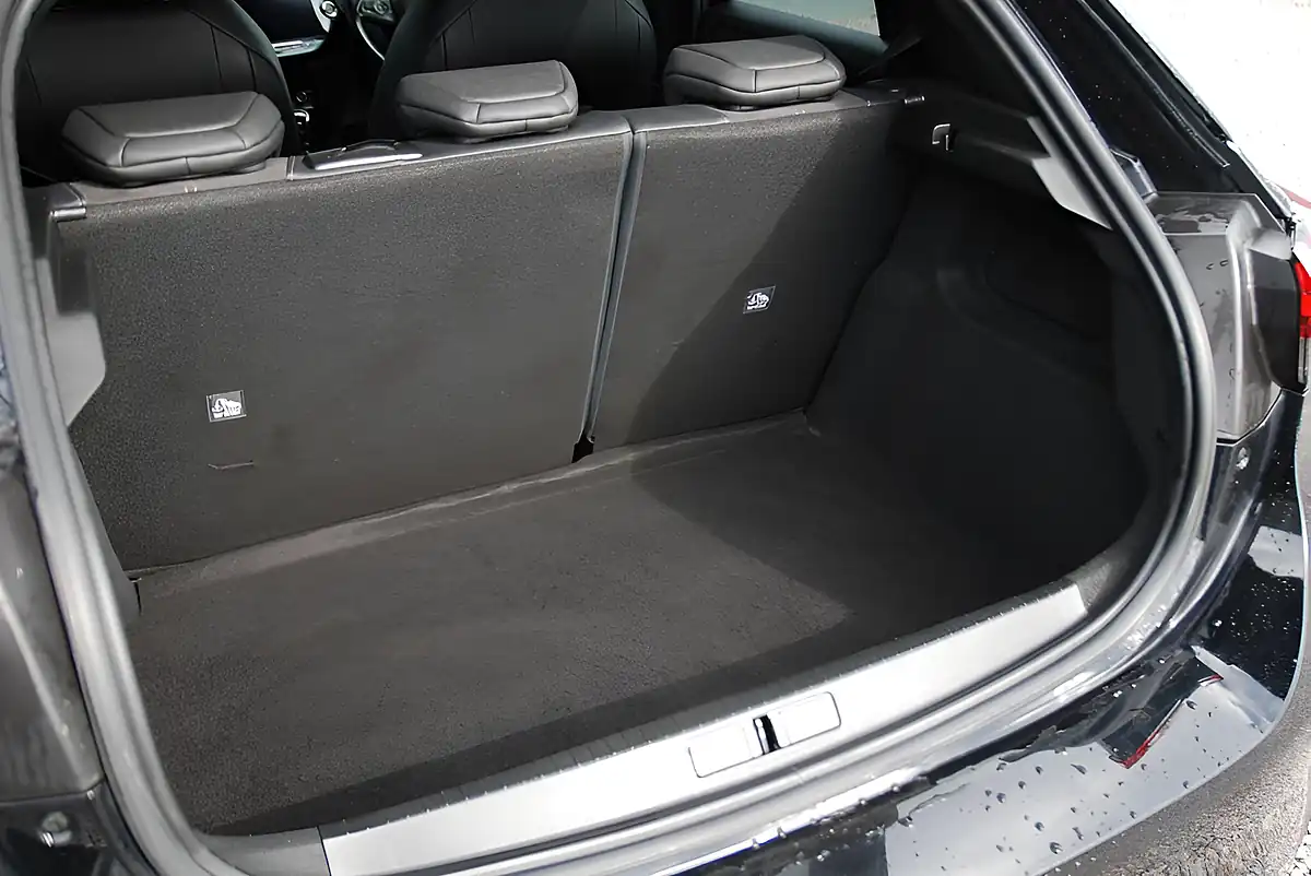 Used 2023 Vauxhall Corsa Ultimate Black - Interior and Exterior details 13