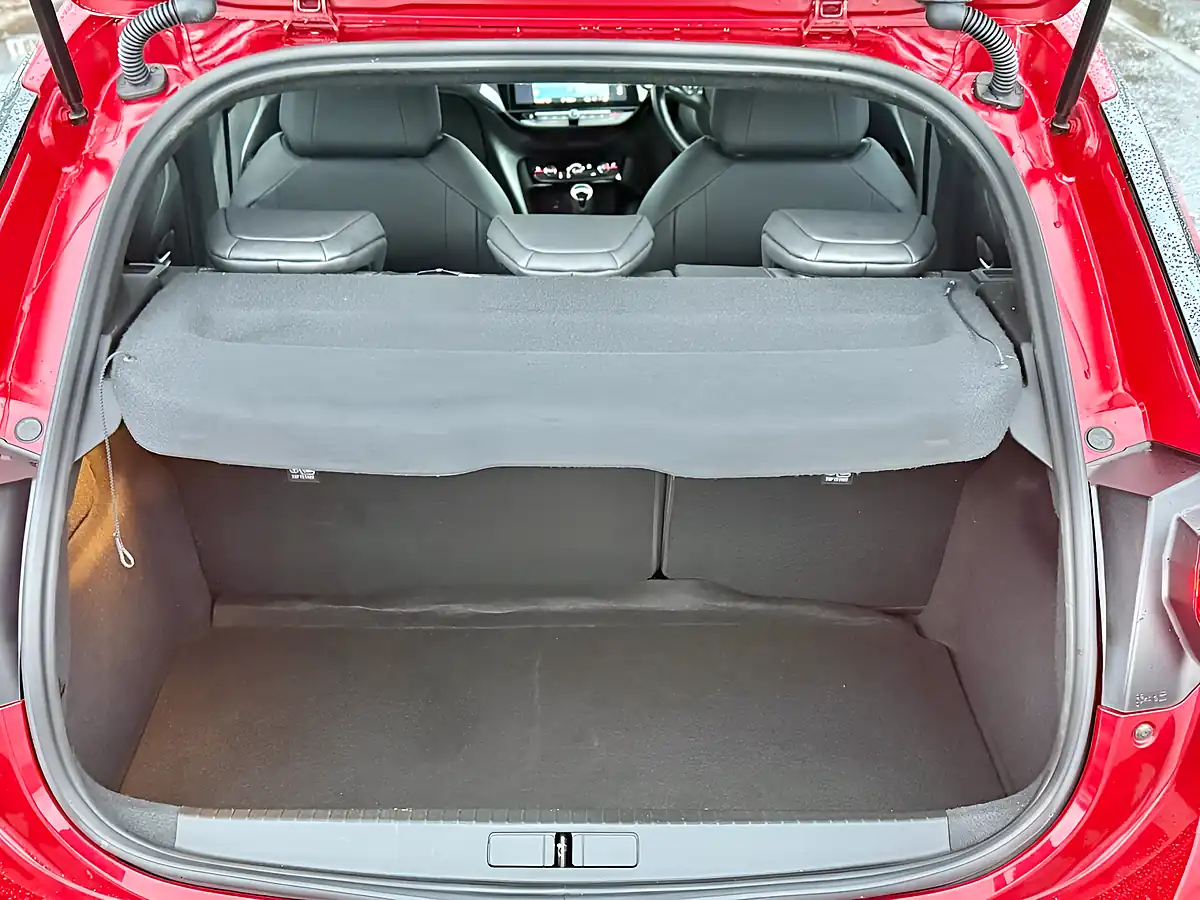 Used 2023 Vauxhall Corsa Ultimate Crimson Red - Interior and Exterior details 16