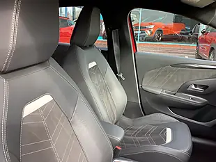 Used 2023 Vauxhall Corsa Ultimate Crimson Red (metallic Paint) - Interior and Exterior details 8