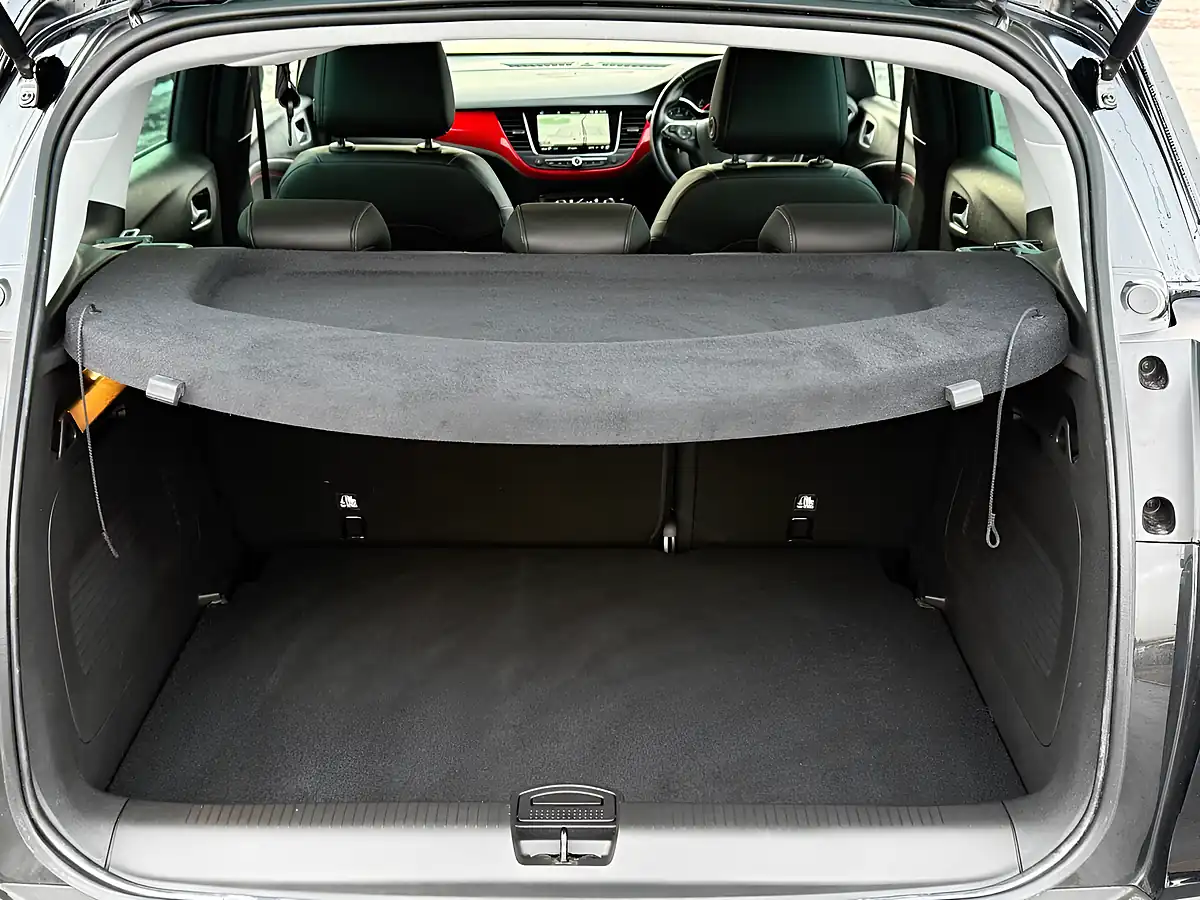 Used 2023 Vauxhall Crossland Gs Carbon Black - Interior and Exterior details 14
