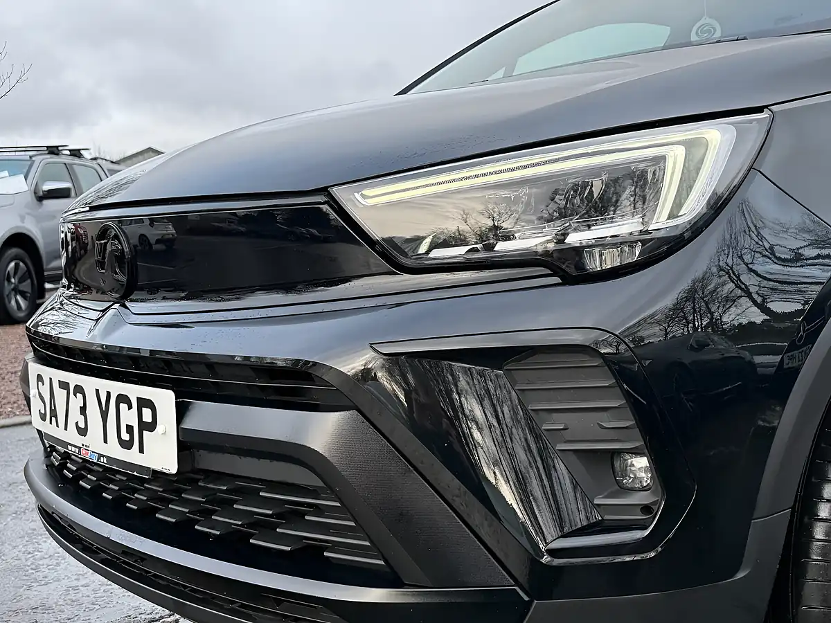 Used 2023 Vauxhall Crossland Gs Carbon Black - Interior and Exterior details 9