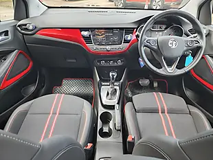 Used 2023 Vauxhall Crossland Gs Grey - Interior and Exterior details 7