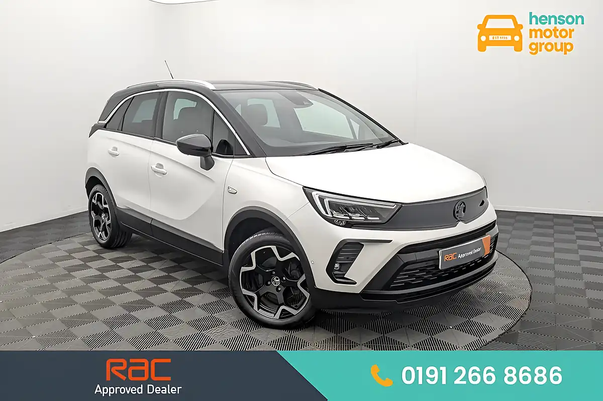 Used 2023 Vauxhall Crossland Ultimate White - Front View