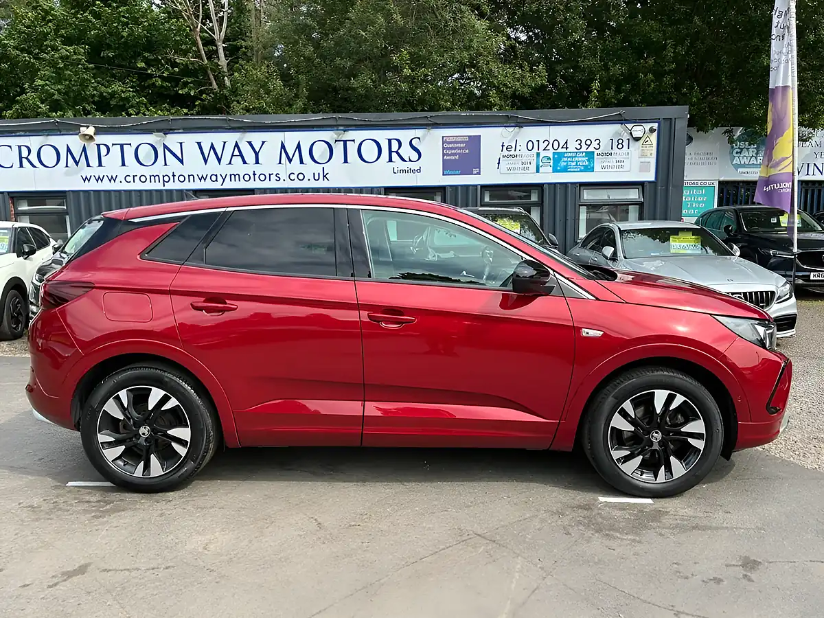 Used 2023 Vauxhall Grandland Elite Red - Interior and Exterior details 6
