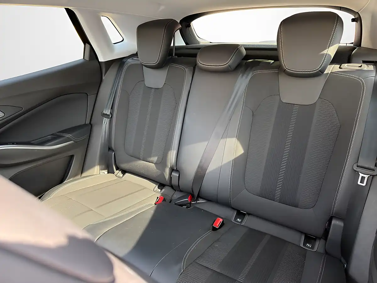 Used 2023 Vauxhall Grandland Gs Black - Interior and Exterior details 10