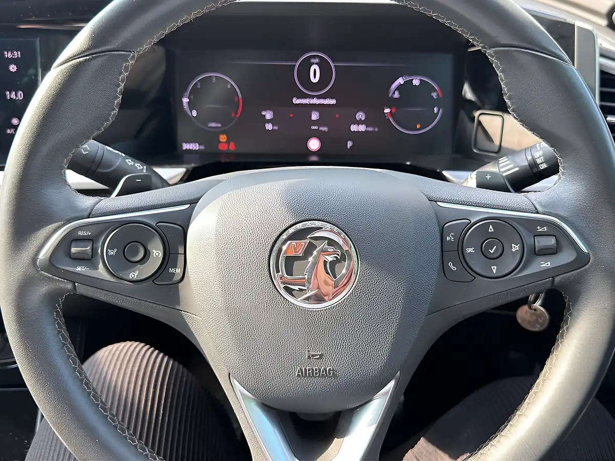 Used 2023 Vauxhall Grandland Gs Black - Interior and Exterior details 20