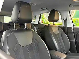 Used 2023 Vauxhall Grandland Gs Grey - Interior and Exterior details 12