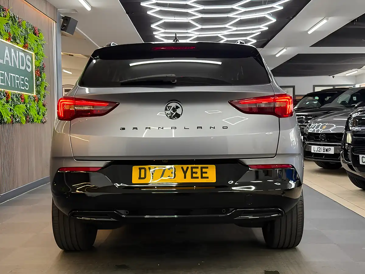 Used 2023 Vauxhall Grandland Gs Grey - Interior and Exterior details 9