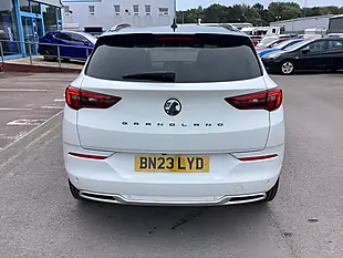 Used 2023 Vauxhall Grandland Ultimate Arctic White (brilliant Paint) - Interior and Exterior details 11