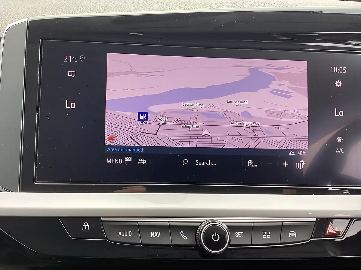 Used 2023 Vauxhall Grandland Ultimate Arctic White (brilliant Paint) - Interior and Exterior details 3