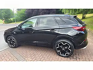 Used 2023 Vauxhall Grandland Ultimate Black - Interior and Exterior details 13