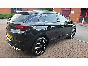 Used 2023 Vauxhall Grandland Ultimate Black - Interior and Exterior details 8