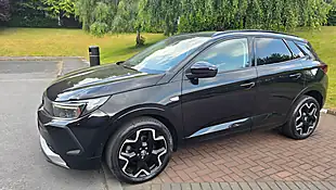 Used 2023 Vauxhall Grandland Ultimate Black - Interior and Exterior details 11