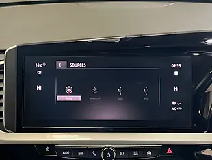 Used 2023 Vauxhall Grandland Ultimate Grey - Interior and Exterior details 16