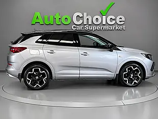 Used 2023 Vauxhall Grandland Ultimate Grey - Interior and Exterior details 8