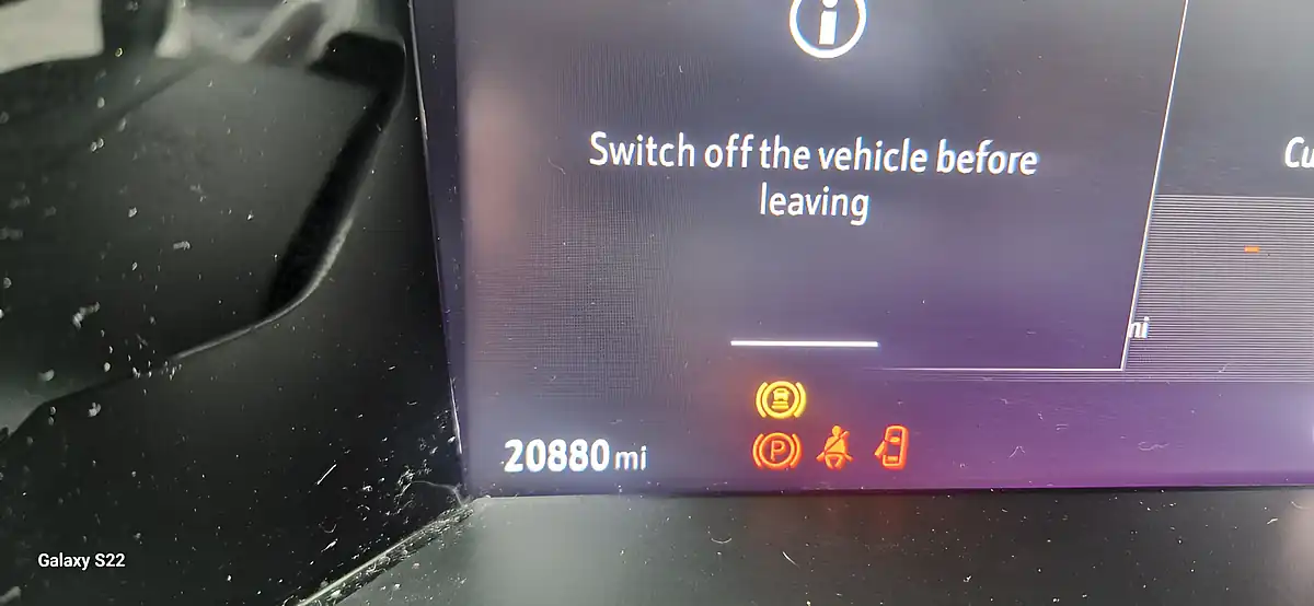 Used 2023 Vauxhall Grandland Ultimate Grey - Interior and Exterior details 10