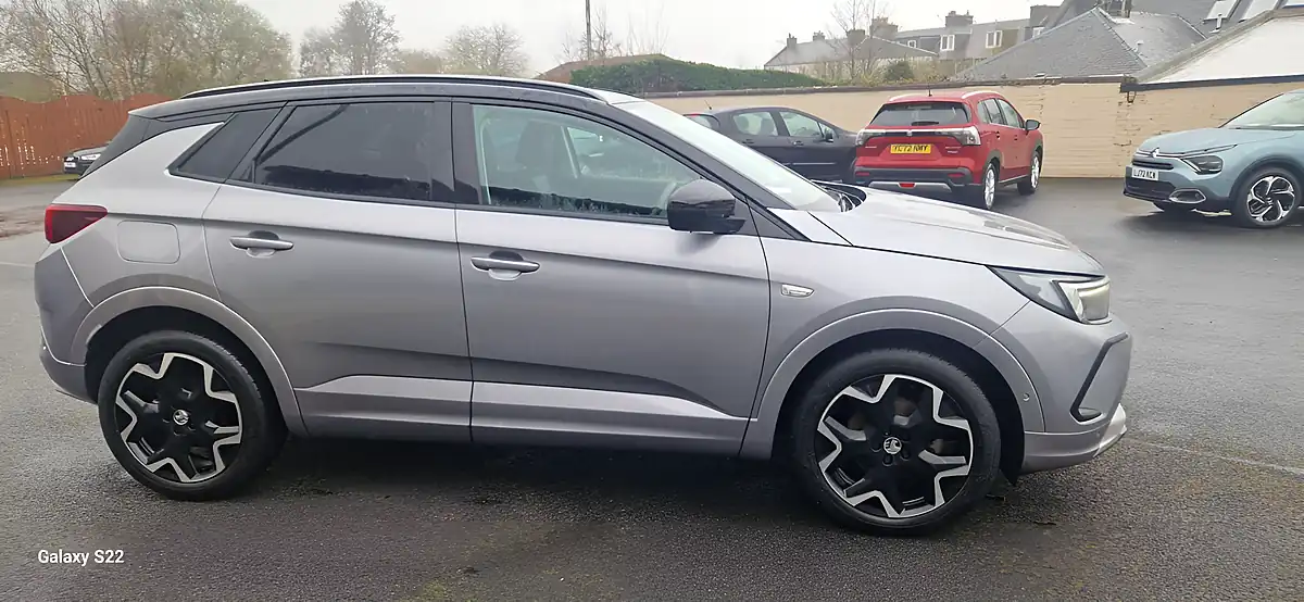 Used 2023 Vauxhall Grandland Ultimate Grey - Interior and Exterior details 8