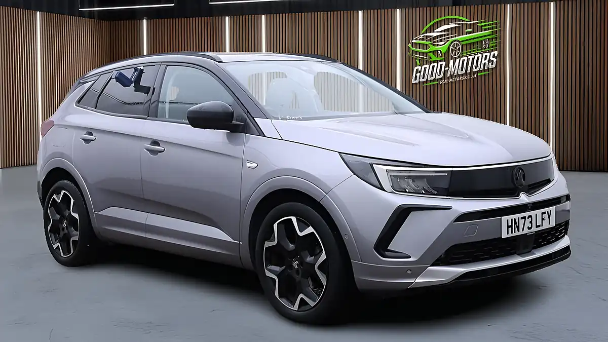 Used 2023 Vauxhall Grandland Ultimate Grey - Interior and Exterior details 3