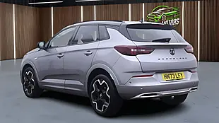 Used 2023 Vauxhall Grandland Ultimate Grey - Interior and Exterior details 9