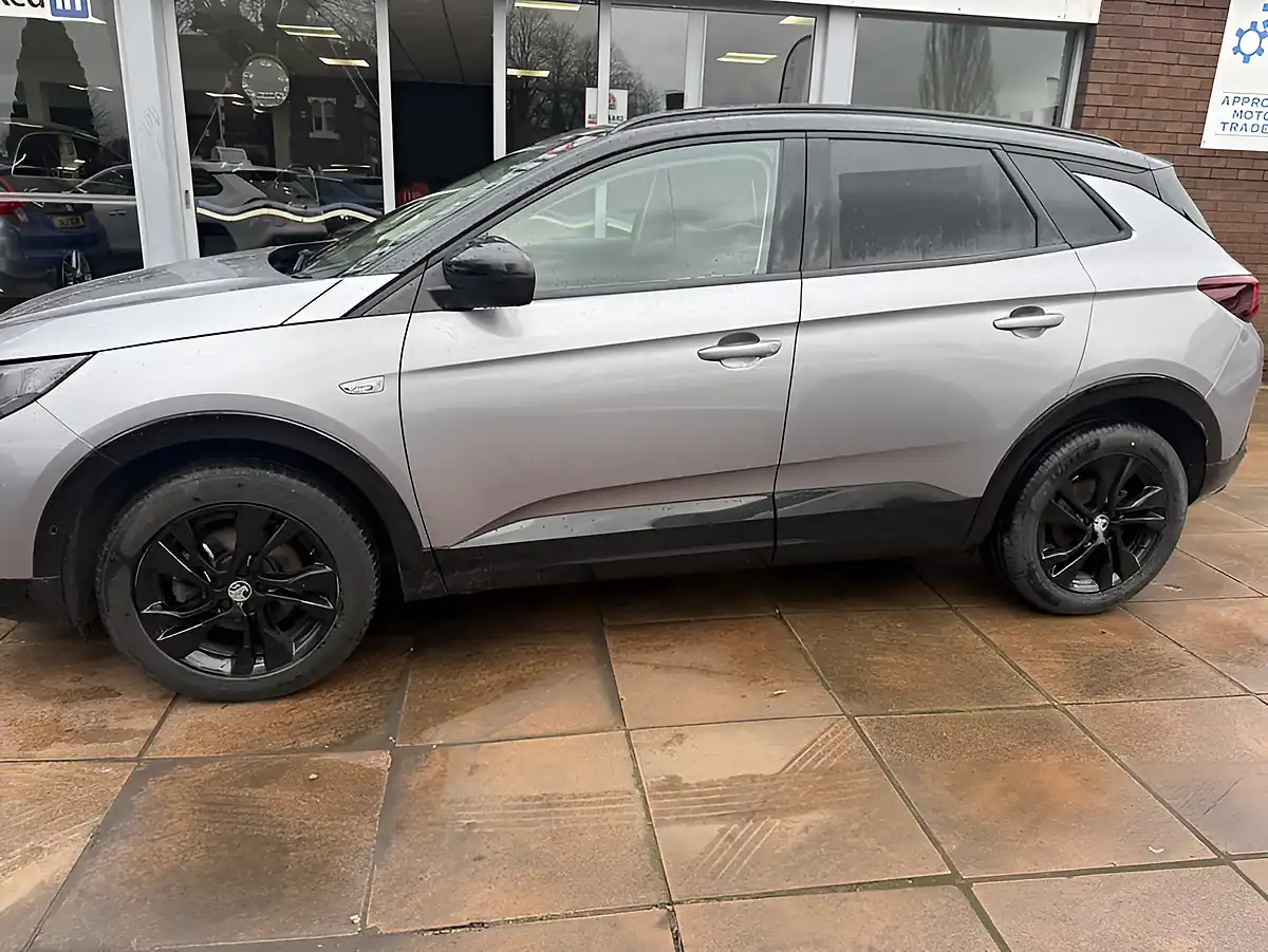Used 2023 Vauxhall Grandland X Gs Grey - Interior and Exterior details 4