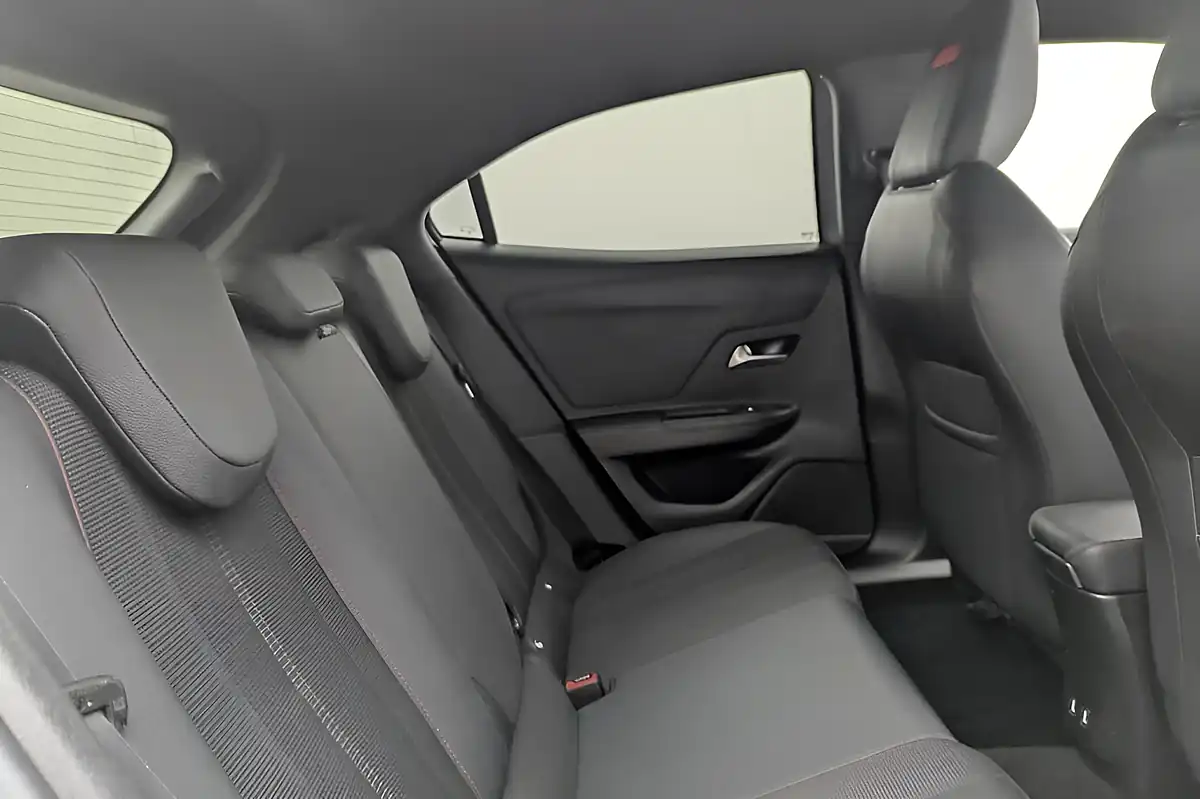 Used 2023 Vauxhall Mokka Electric Gs Grey - Interior and Exterior details 10