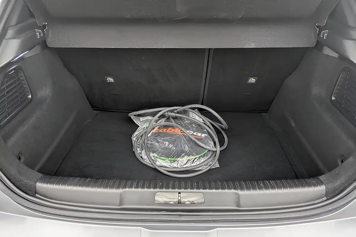 Used 2023 Vauxhall Mokka Electric Gs Grey - Interior and Exterior details 11