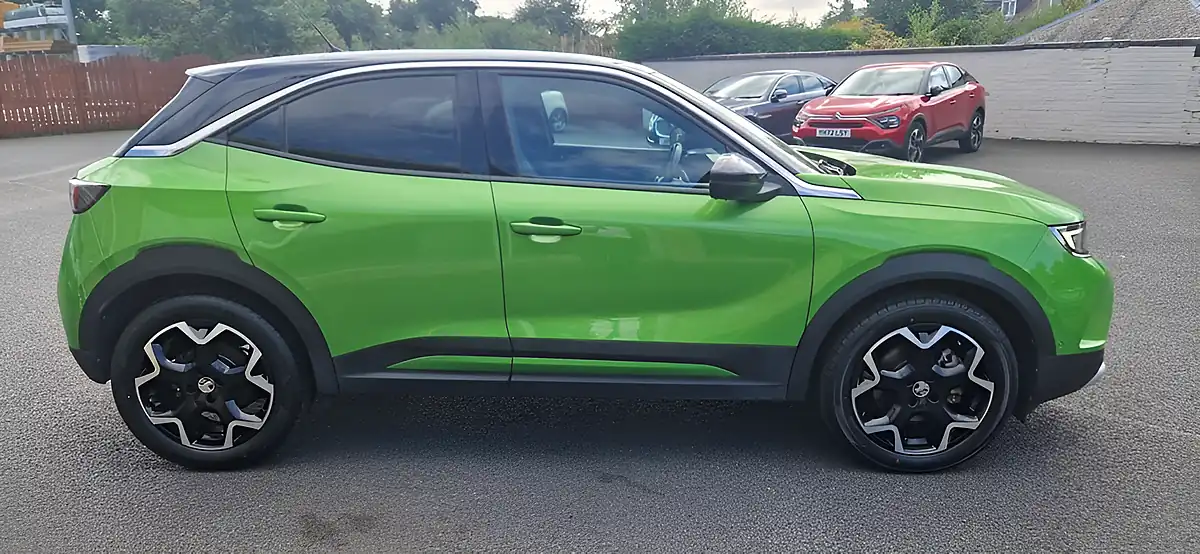Used 2023 Vauxhall Mokka Electric Ultimate Green - Interior and Exterior details 5