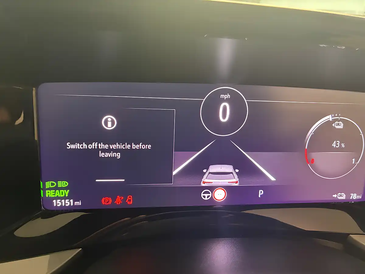 Used 2023 Vauxhall Mokka Electric Ultimate Red - Interior and Exterior details 12