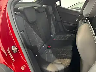 Used 2023 Vauxhall Mokka Electric Ultimate Red - Interior and Exterior details 17