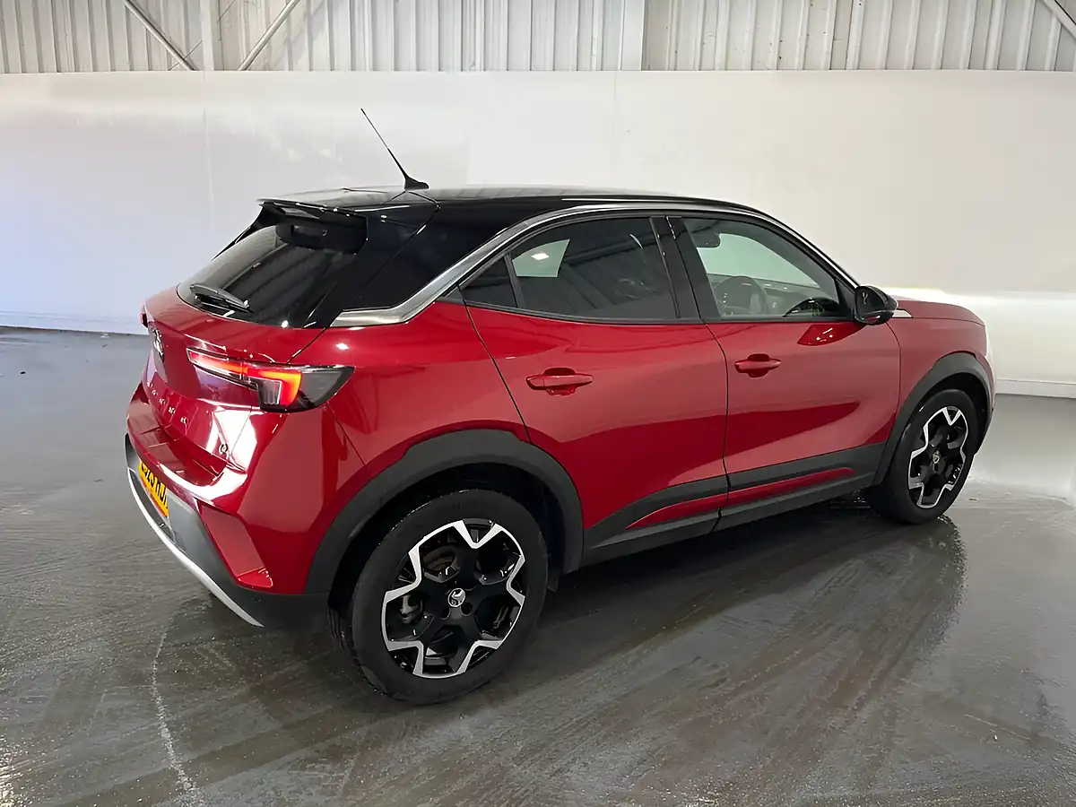 Used 2023 Vauxhall Mokka Electric Ultimate Red - Interior and Exterior details 4