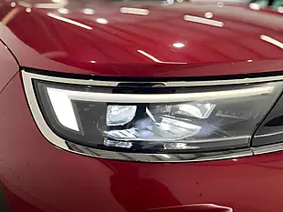 Used 2023 Vauxhall Mokka Electric Ultimate Red - Interior and Exterior details 8