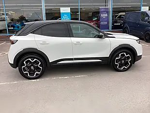 Used 2023 Vauxhall Mokka Gs Arctic White - Interior and Exterior details 8