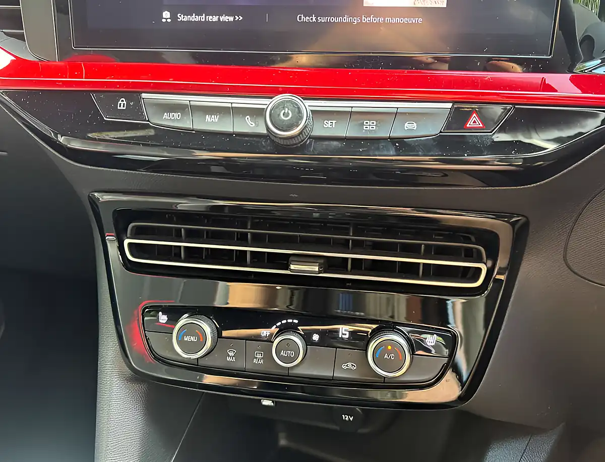 Used 2023 Vauxhall Mokka Gs Carbon Black - Interior and Exterior details 18