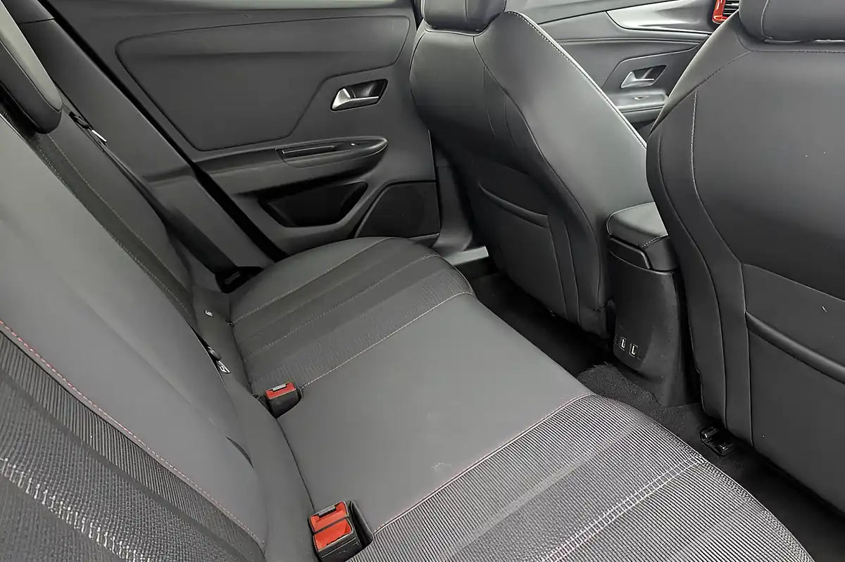 Used 2023 Vauxhall Mokka Gs Carbon Black - Interior and Exterior details 10