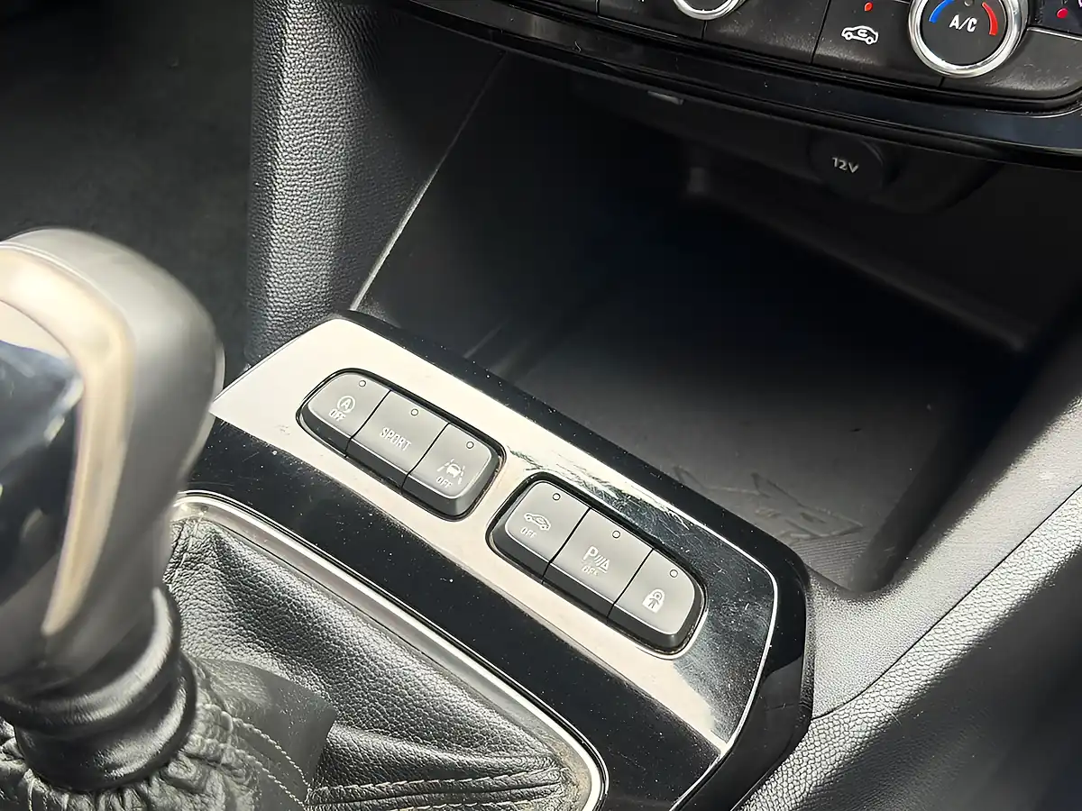 Used 2023 Vauxhall Mokka Gs Grey - Interior and Exterior details 16