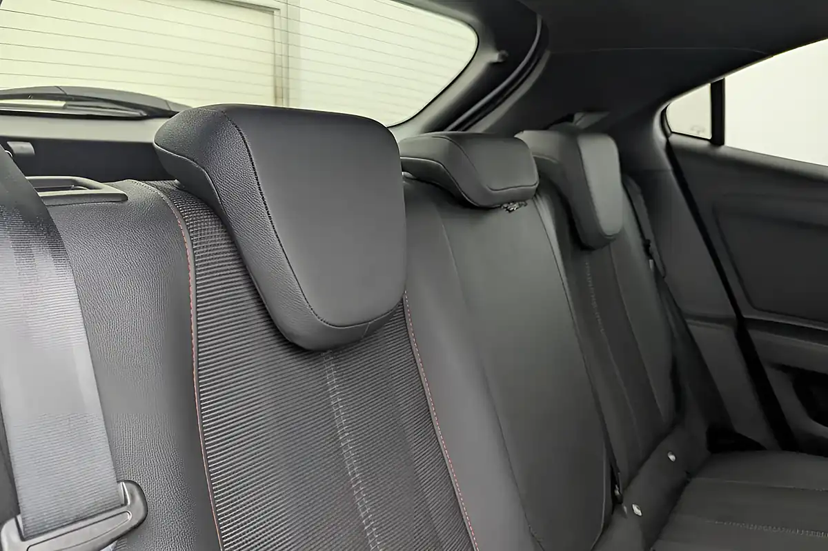 Used 2023 Vauxhall Mokka Gs White - Interior and Exterior details 11