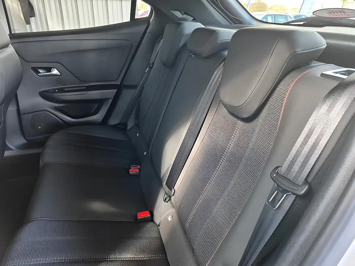 Used 2023 Vauxhall Mokka Gs White - Interior and Exterior details 15