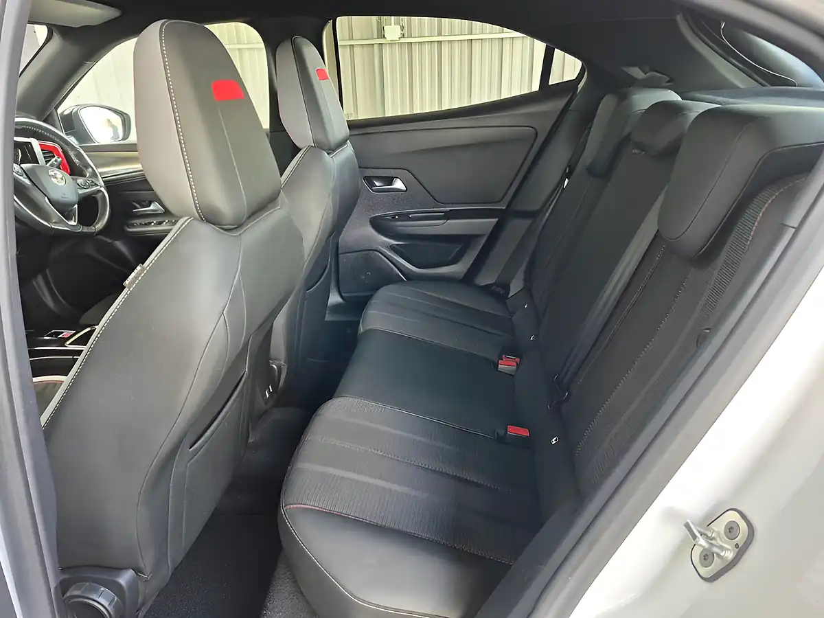 Used 2023 Vauxhall Mokka Gs White - Interior and Exterior details 16