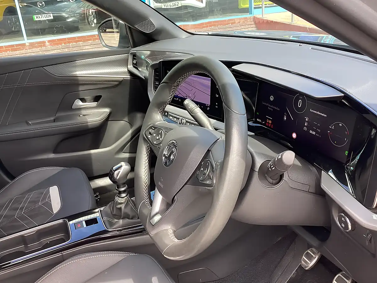Used 2023 Vauxhall Mokka Ultimate Contrast Grey (metallic Paint) - Interior and Exterior details 6