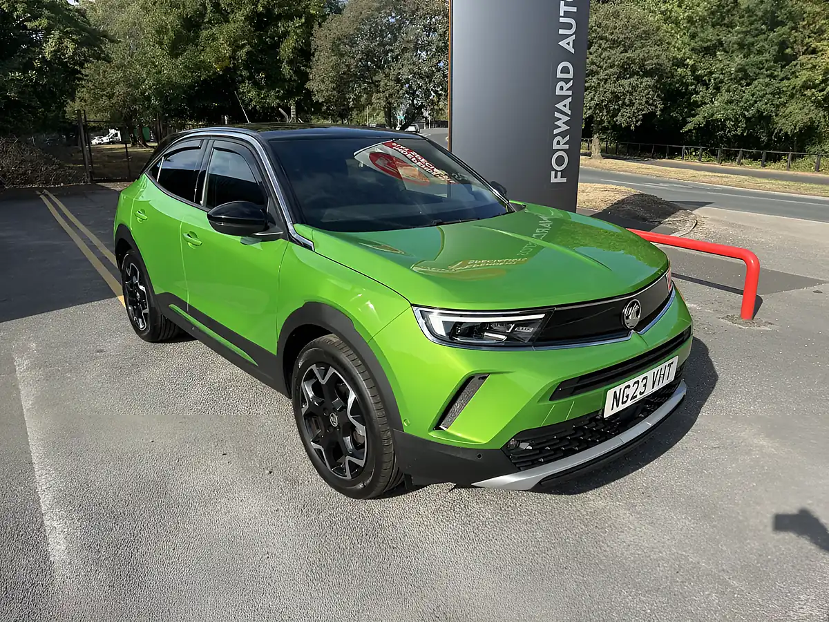 Used 2023 Vauxhall Mokka Ultimate Green - Front View