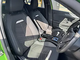Used 2023 Vauxhall Mokka Ultimate Green - Interior and Exterior details 6