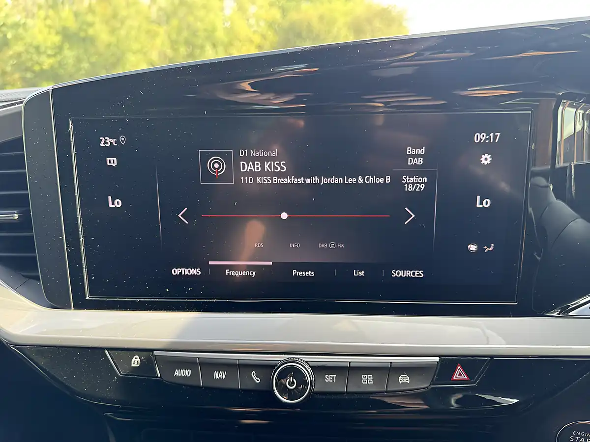 Used 2023 Vauxhall Mokka Ultimate Green - Interior and Exterior details 7