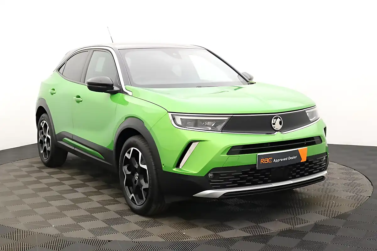 Used 2023 Vauxhall Mokka Ultimate Iconic Green - Interior and Exterior details 8