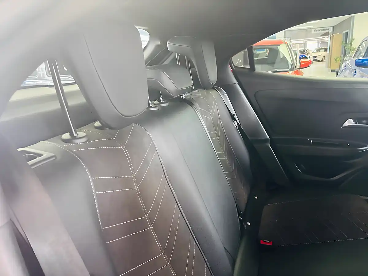 Used 2023 Vauxhall Mokka Ultimate Red - Interior and Exterior details 15