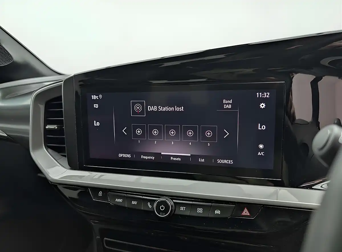 Used 2023 Vauxhall Mokka Ultimate White - Interior and Exterior details 11