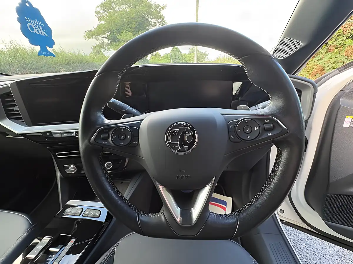 Used 2023 Vauxhall Mokka Ultimate White - Interior and Exterior details 13