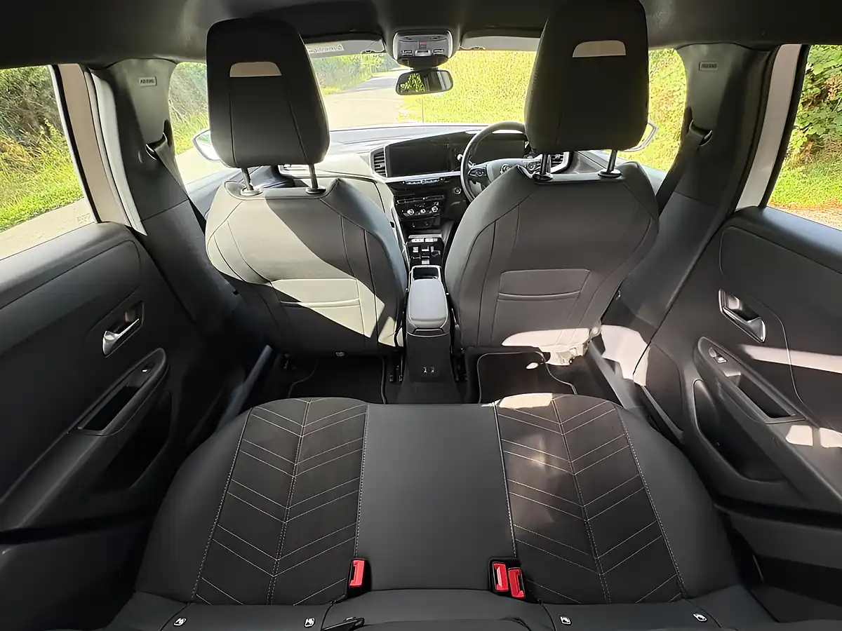Used 2023 Vauxhall Mokka Ultimate White - Interior and Exterior details 15